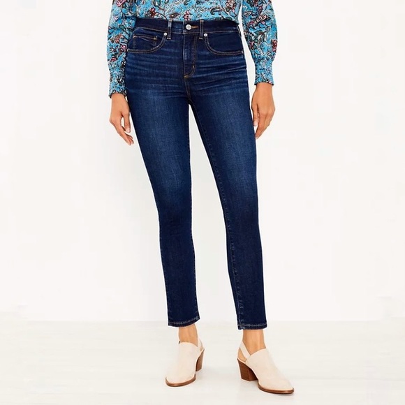 LOFT | Jeans | Loft Dark Wash Curvy 